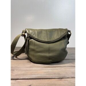 The Sak Deena Olive Green Pebbled Leather Flap Crossbody Bag Boho Slouchy